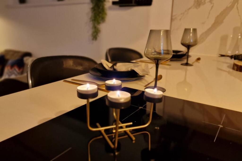 Suite Prestige Logement Neuf Avec Spa Et Ecran De Cinema En Rez De Jardin Κολμάρ Εξωτερικό φωτογραφία